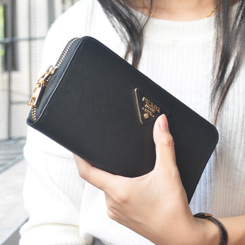 PRADA(プラダ) サフィアーノレザー 財布 ブラック