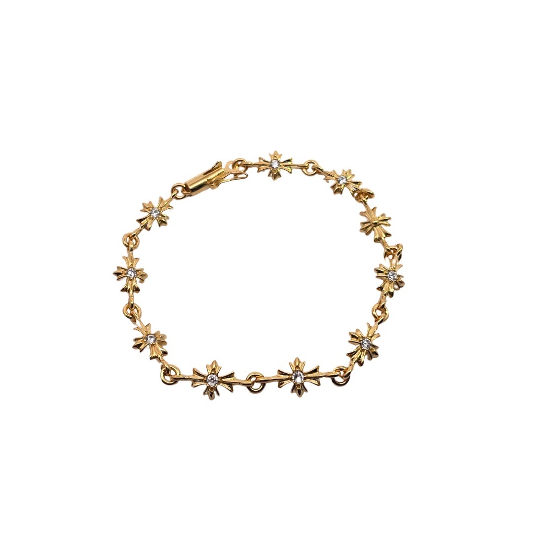 Chrome Hearts（クロム・ハーツ）の 22K 金メッキで石を埋めたクロスブレスレット