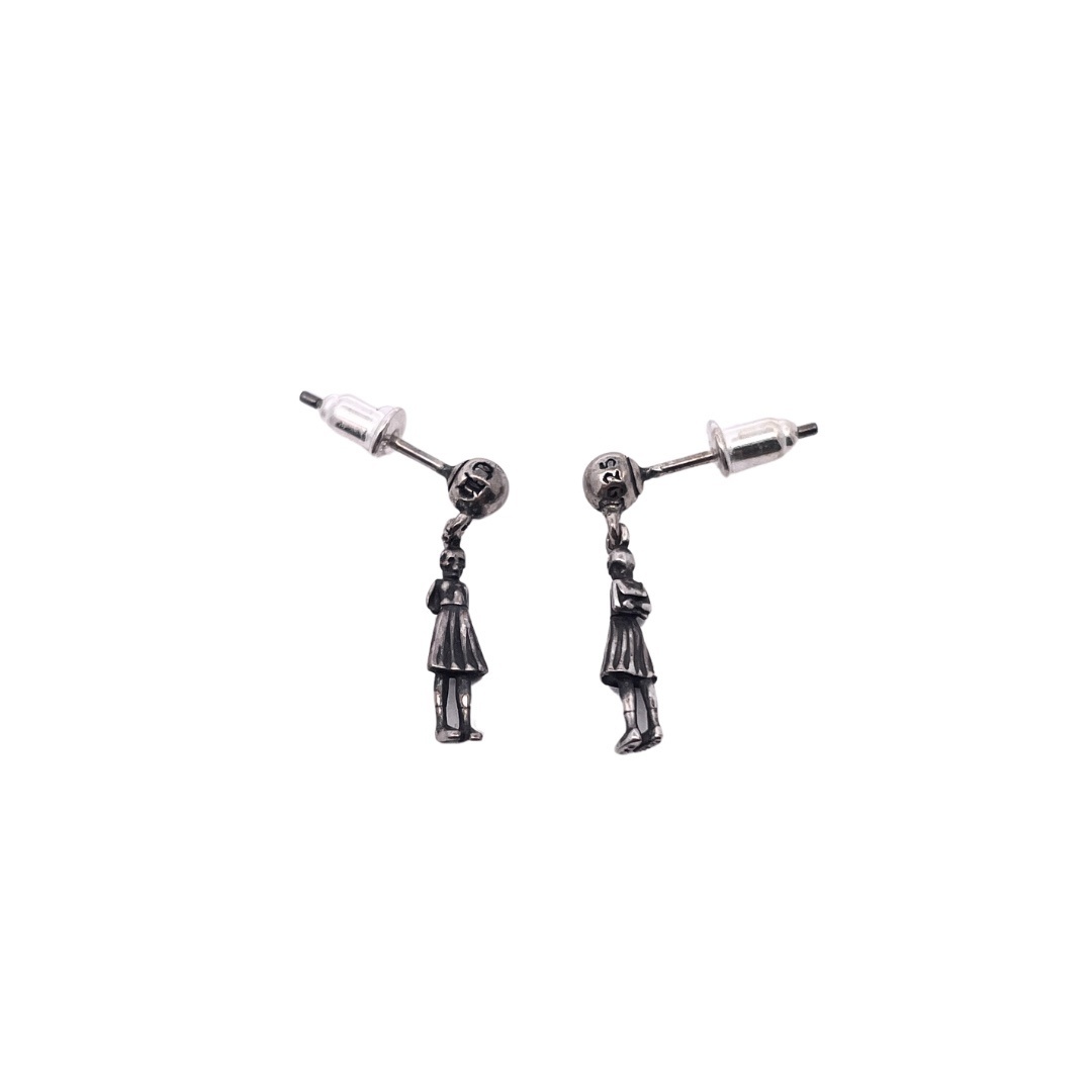 Chrome Hearts（クロム・ハーツ）の Foti スカルレディーイヤリング