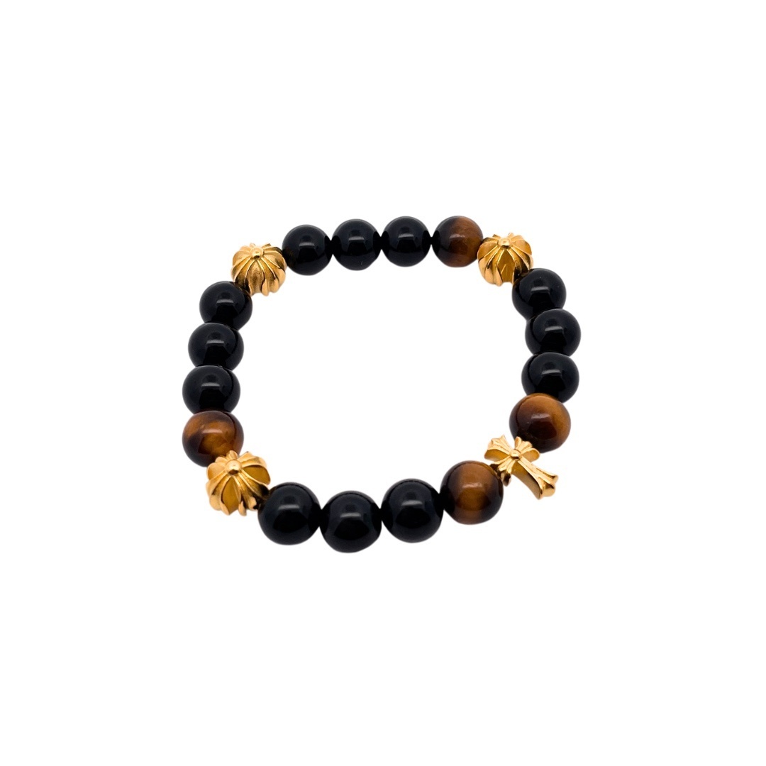 Chrome Hearts（クロム・ハーツ）のクロスモチーフの黒瑪瑙と琥珀石入りのハンドブレスレット