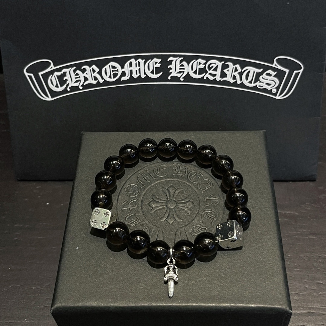 Chrome Hearts（クロム・ハーツ）の宝剣とモンテマリンサファイア（茶水晶）