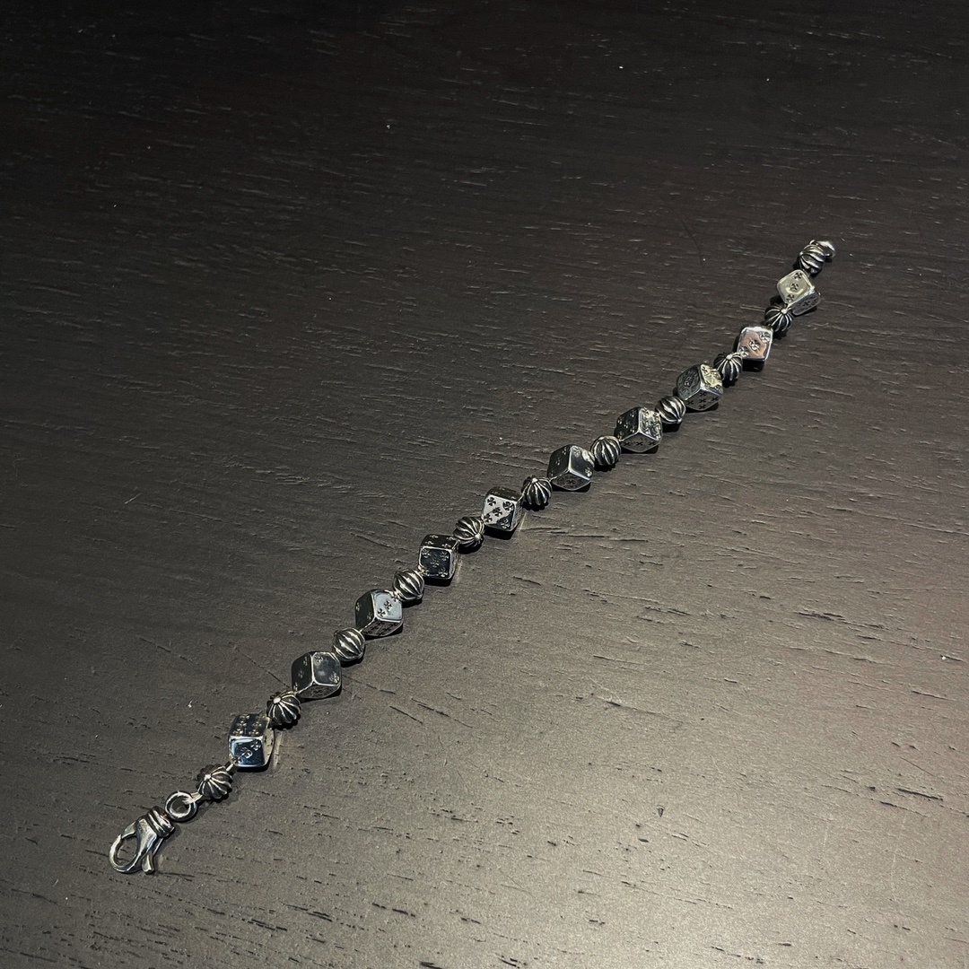 Chrome Hearts（クロム・ハーツ）のダイスとクロスフラワーのブレスレット