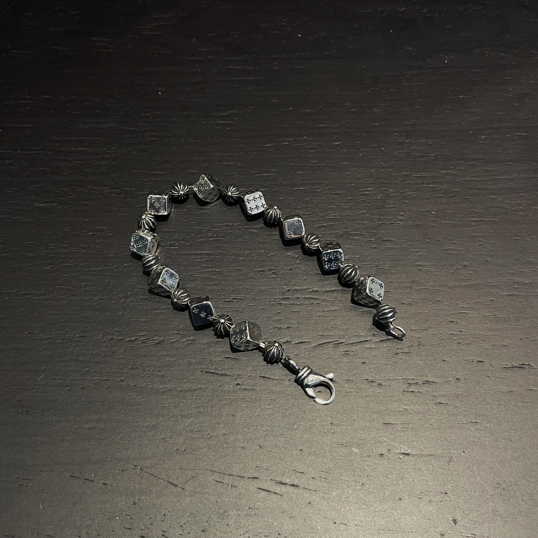 Chrome Hearts（クロム・ハーツ）のダイスとクロスフラワーのブレスレット