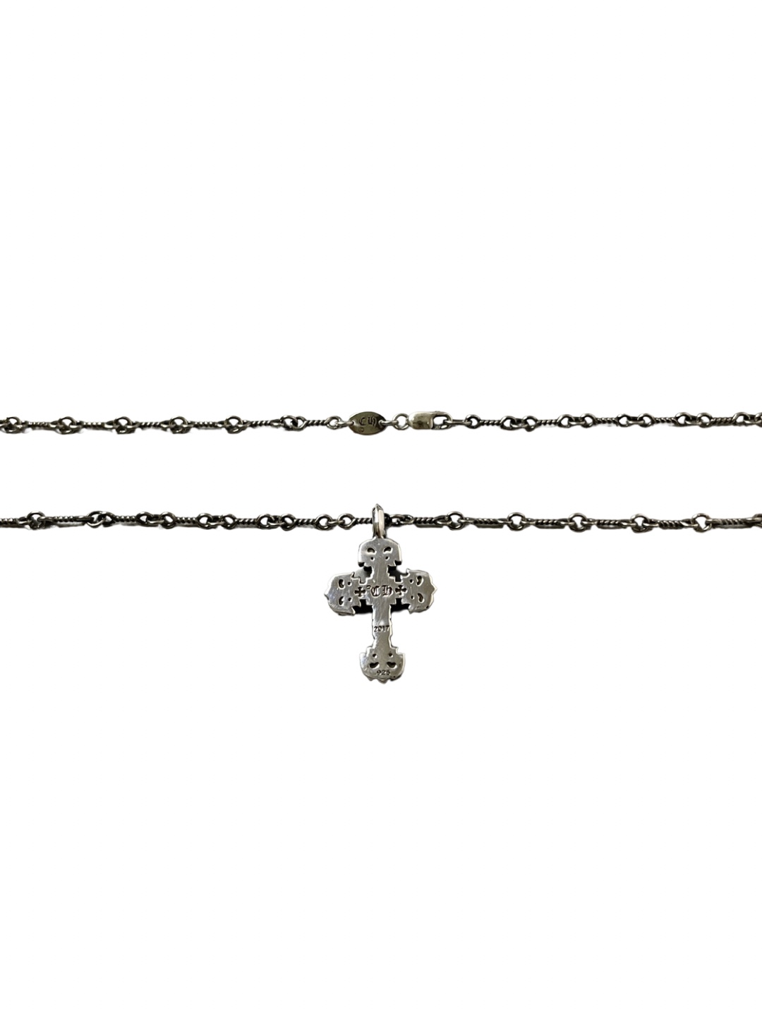 Chrome Hearts（クロム・ハーツ） ブルーダイヤモンドのミニファイヤー十字架