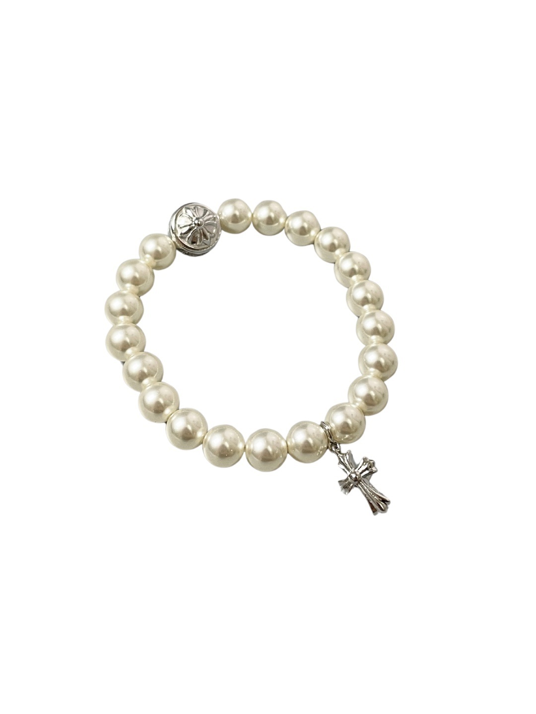 Chrome Hearts（クロム・ハーツ） 8mm のパールとダイヤモンドを付けた十字架のハンドブレスレット