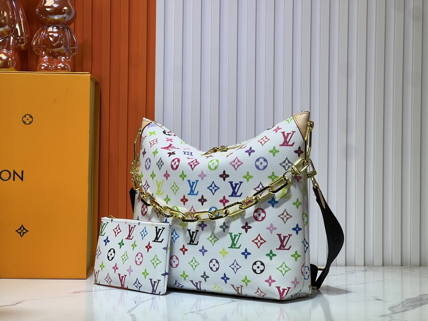 M12068、M12071、M12072。この新しいCoussinシリーズのボヘミアンバッグは、ファッション性と機能性を兼ね備えています。 