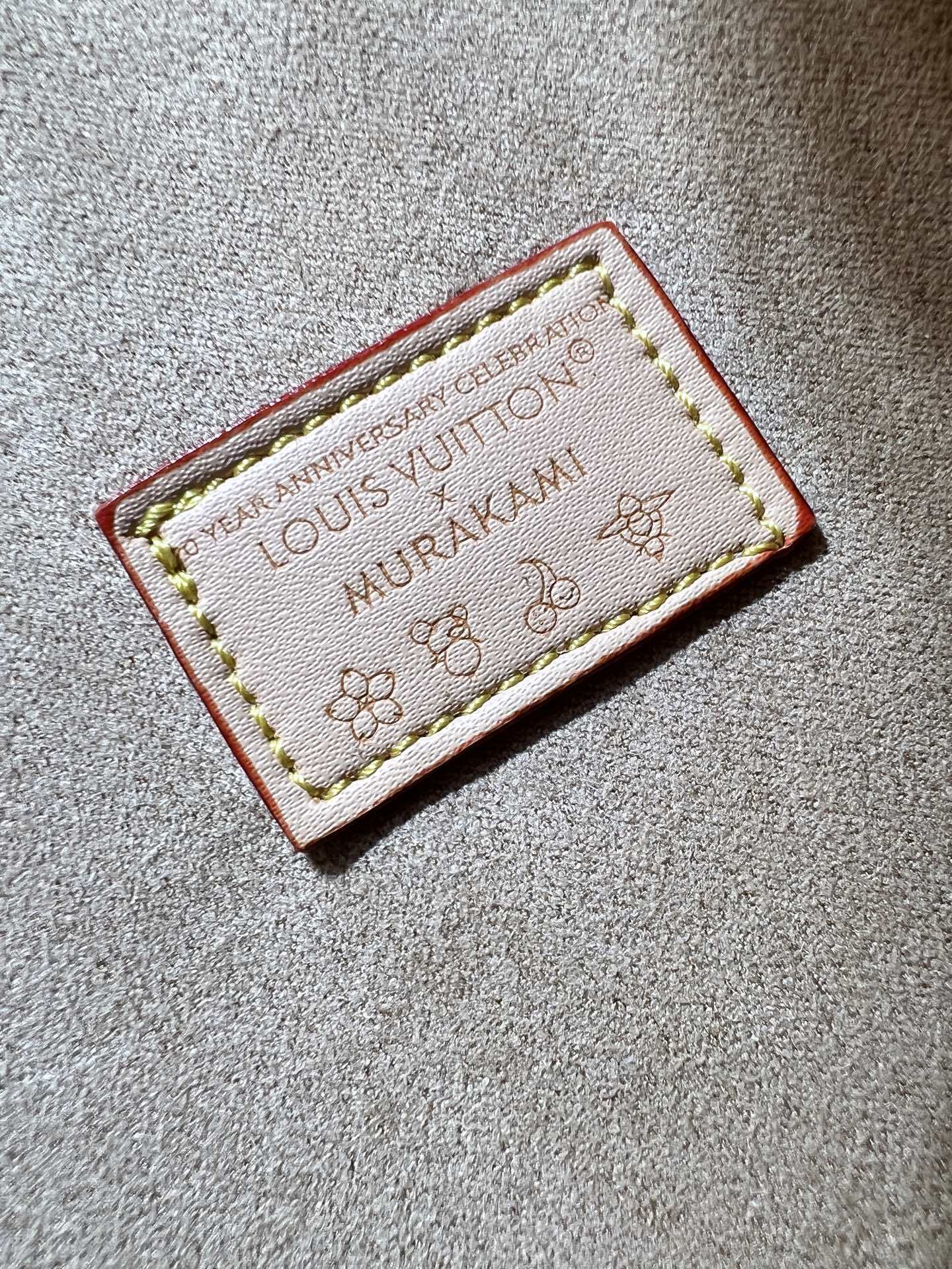 M12068、M12071、M12072。この新しいCoussinシリーズのボヘミアンバッグは、ファッション性と機能性を兼ね備えています。 