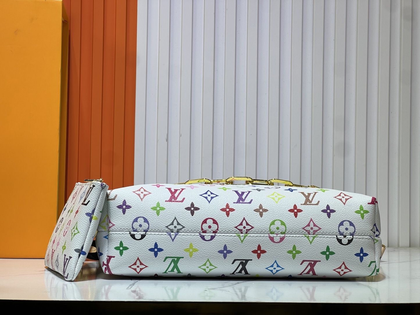 M12068、M12071、M12072。この新しいCoussinシリーズのボヘミアンバッグは、ファッション性と機能性を兼ね備えています。 