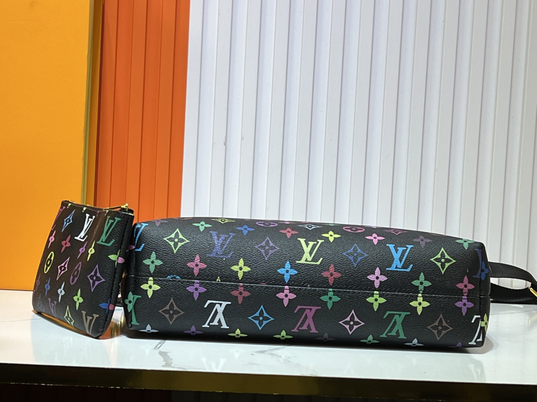 M12068、M12071、M12072。この新しいCoussinシリーズのボヘミアンバッグは、ファッション性と機能性を兼ね備えています。 