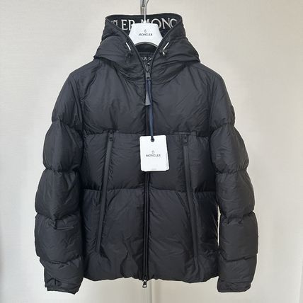 国内即発★MONCLER*MONTCLA モンクラ ロゴ ダウン ジャケット