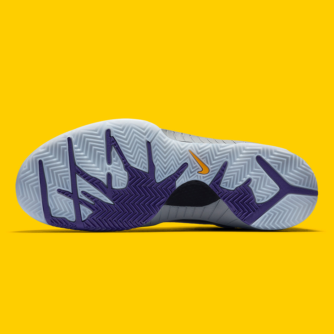 Nike Kobe 4 Protro “Carpe Diem”