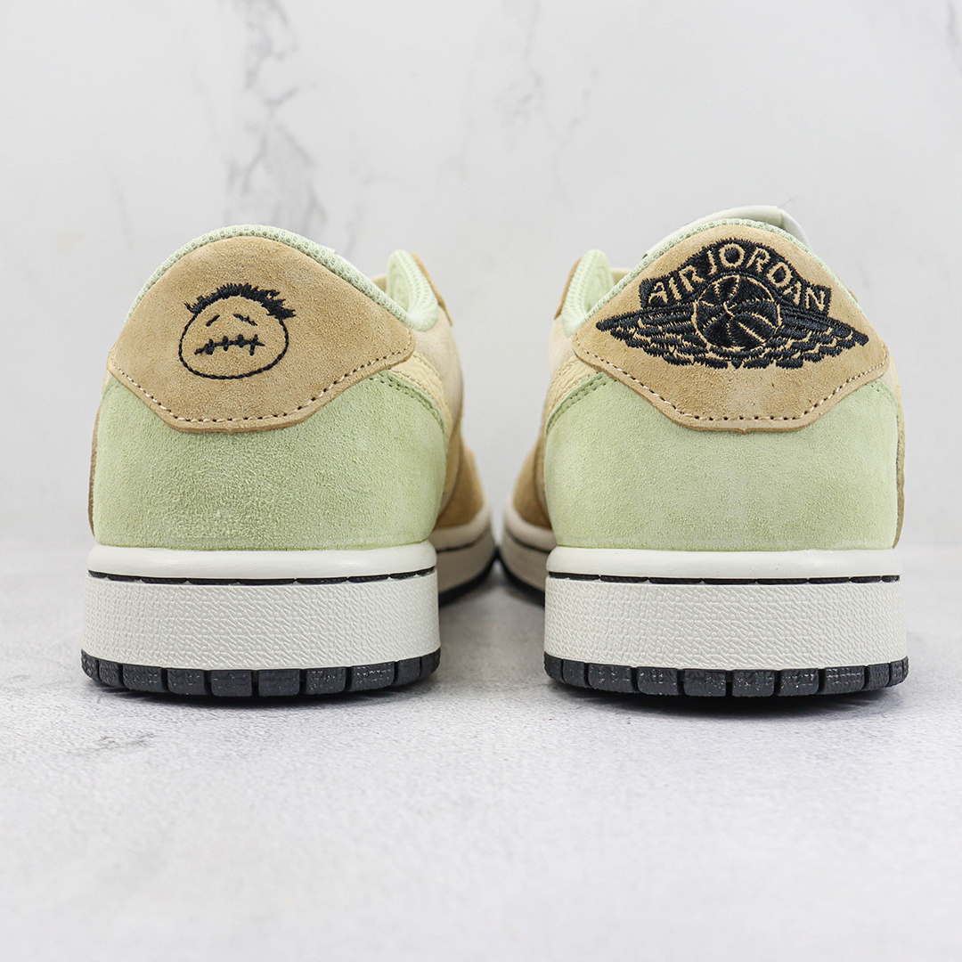 Travis Scott x Air Jordan 1“Gold Toe”