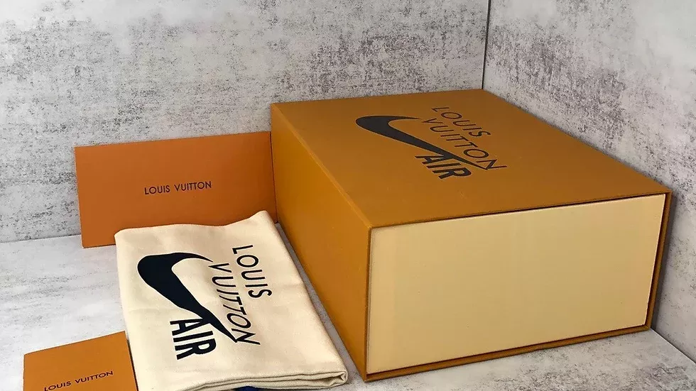 SS-22 LOUIS VUITTON X NIKE AIR FORCE 1 【本物保証】【代金引換】