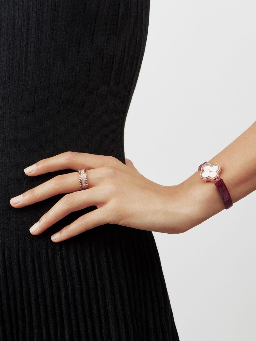 スウィート アルハンブラ ウォッチ