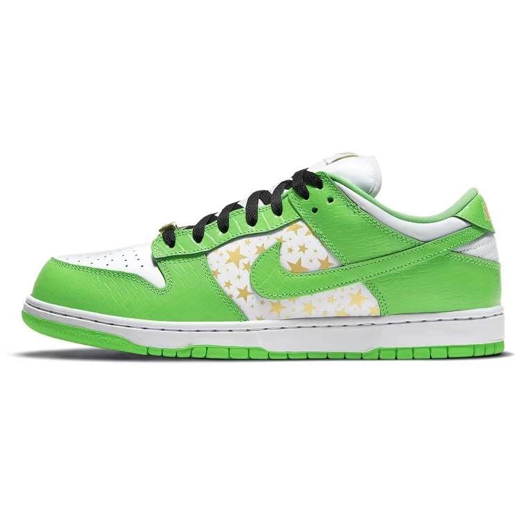 【送料無料】【代金引換】Supreme X Nike SB Dunk Low 【正規品】