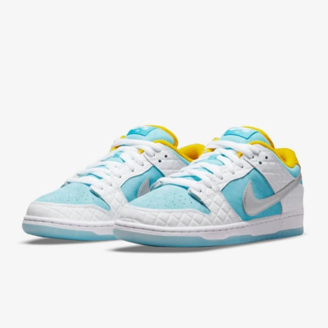 【送料無料】【代金引換】Nike SB Dunk Low FTC Lagoon Pulse【正規品】
