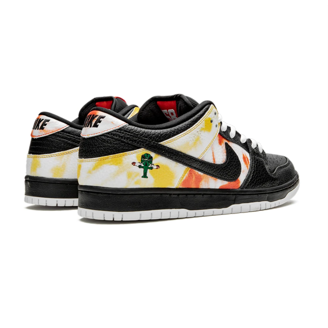 【送料無料】【代金引換】Nike SB Dunk Low “Tie-Dye Rayguns 2019 - Black”【正規品】