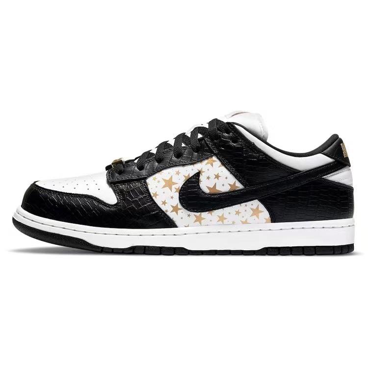 【送料無料】【代金引換】Supreme X Nike SB Dunk Low 【正規品】