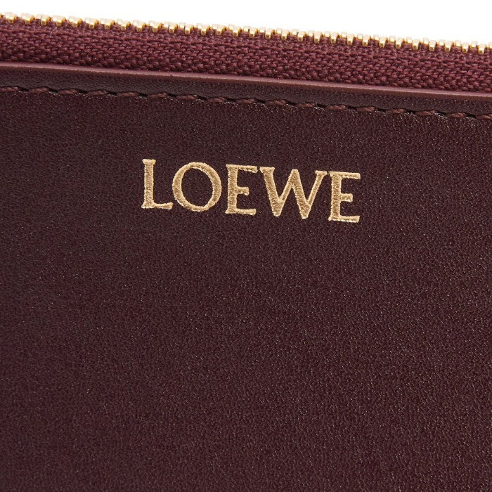 【LOEWE】ノット コインカードホルダー（シャイニーナパカーフ）