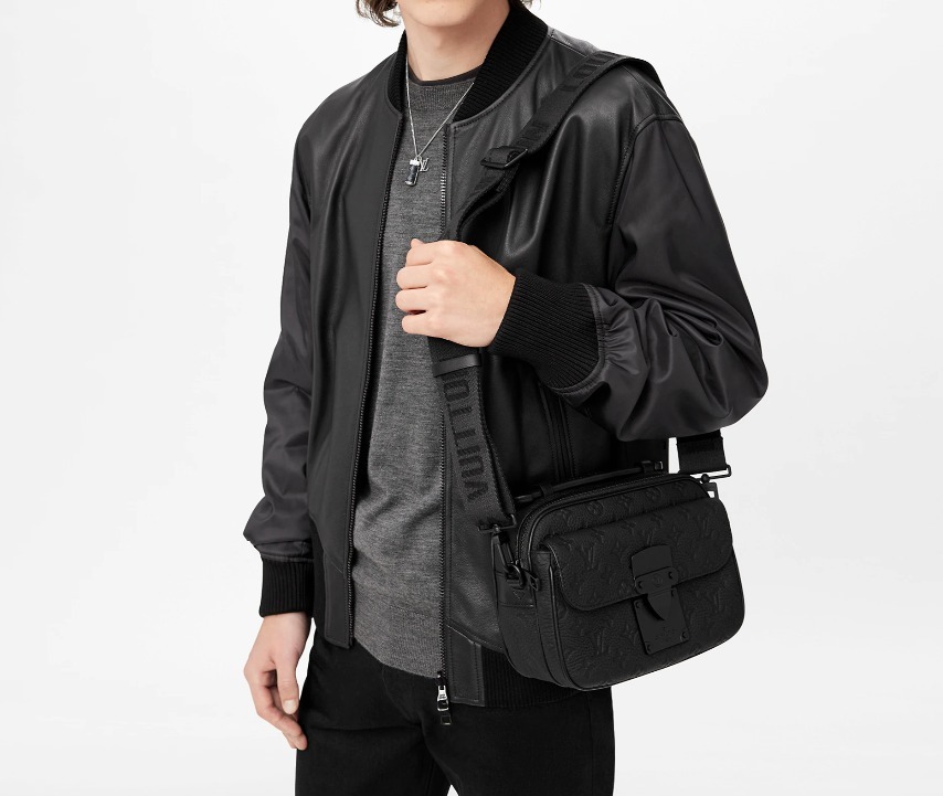 【マルチバッグ】Louis Vuitton　Sロック メッセンジャー バッグ