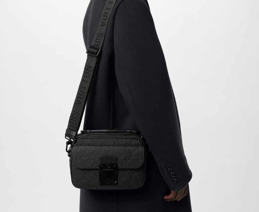 【マルチバッグ】Louis Vuitton　Sロック メッセンジャー バッグ