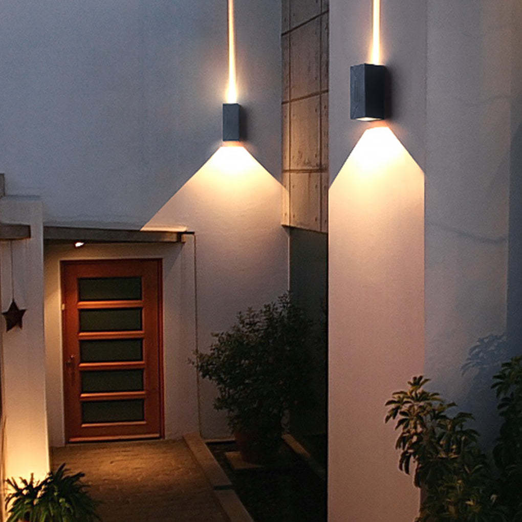 Waterproof Outdoor Up and Down Lights LED Wall Lamp for Villa Balcony Garden-Lighom
