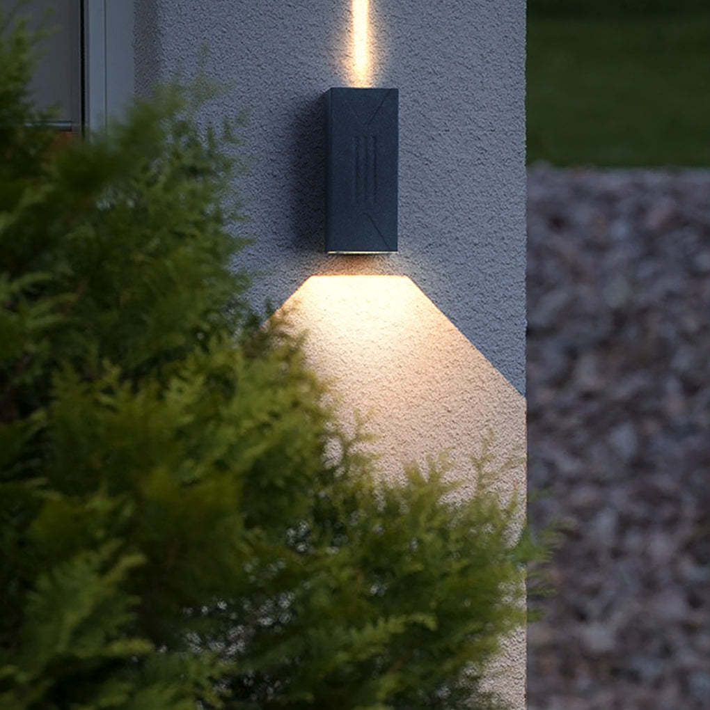 Waterproof Outdoor Up and Down Lights LED Wall Lamp for Villa Balcony Garden-Lighom