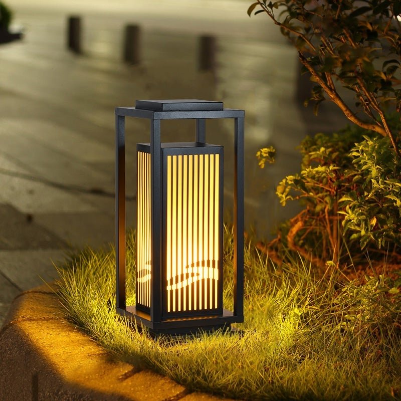 Minimalist Striped LED Black Modern Solar Outdoor Lantern