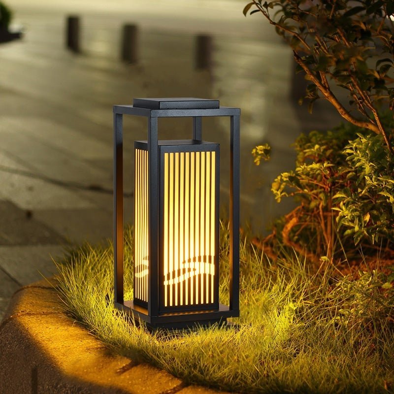 Minimalist Striped LED Black Modern Solar Outdoor Lantern — Solar / 1 Pc