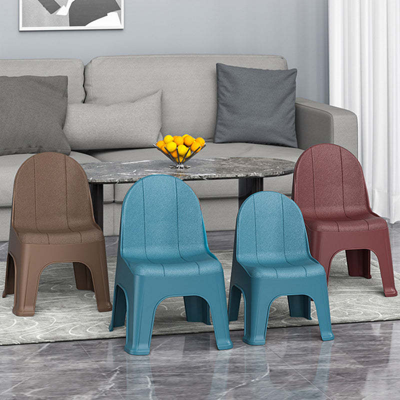 Minimalist Half Round Plastic Chair