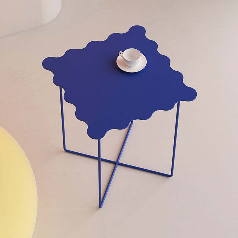 Minimalist Round Iron End Table — Round