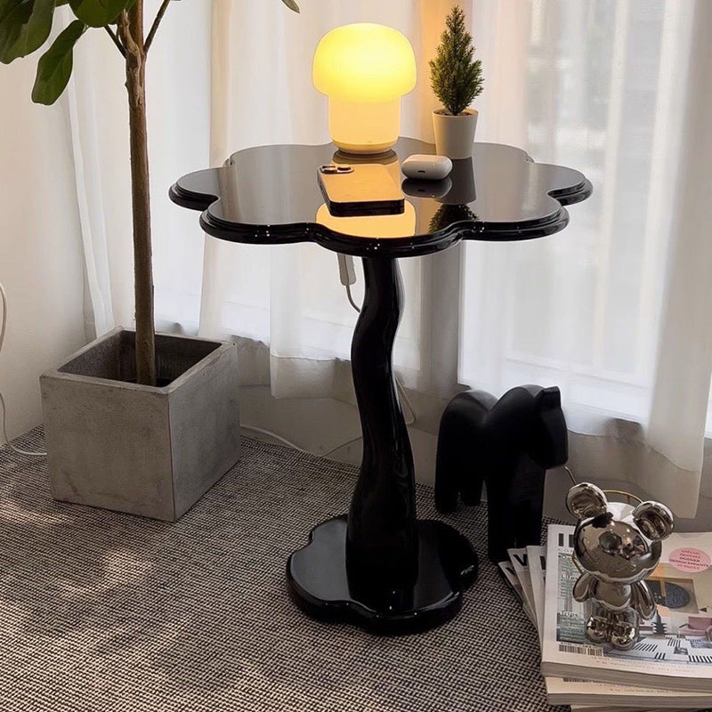 Scandinavian Petal Glass Steel End Table — Black