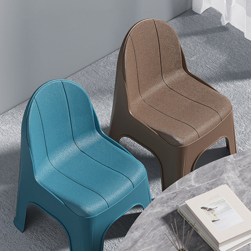 Minimalist Half Round Plastic Chair