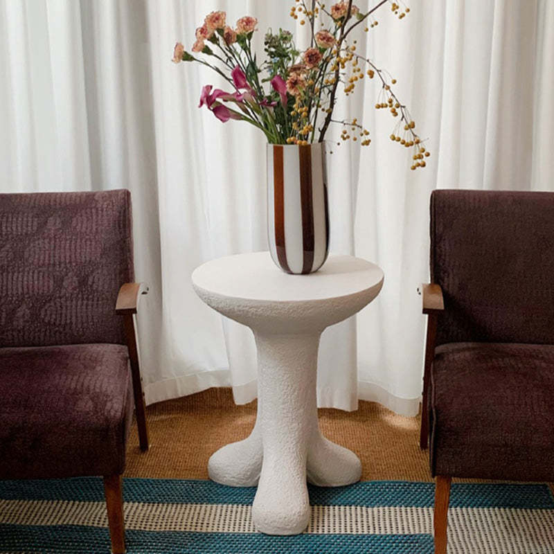 Modern Art Deco Magnesium Oxide Round Side Table 3-Leg