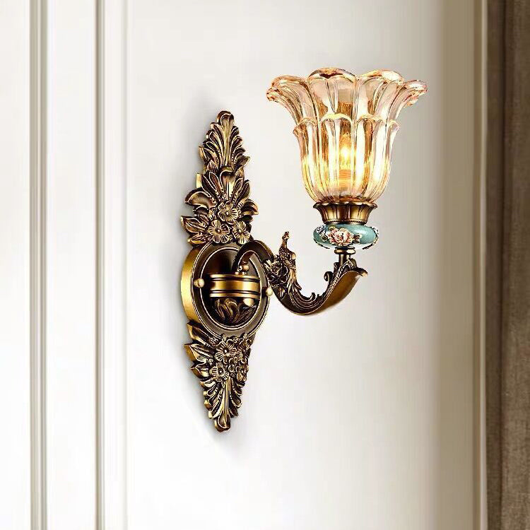 European Resin Zinc Alloy Glass Flower Sconce