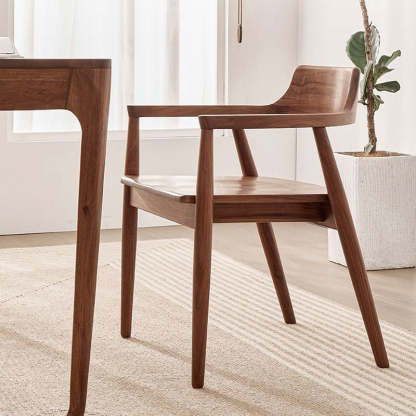 Nordic Ash Wood Curved Dining Chair