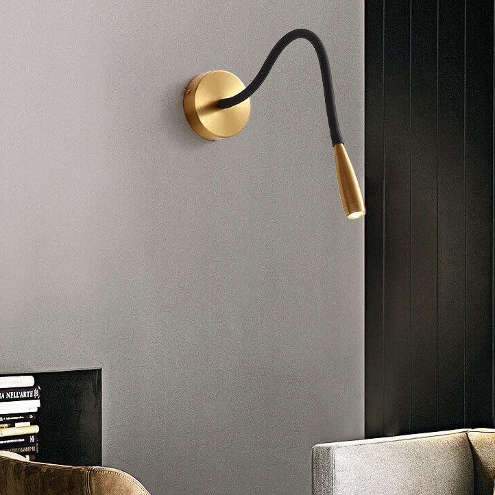 Simple Hose Spotlight Brass LED Reading Sconce — 110V-120V For US/CA / Warm Light (3000K)
