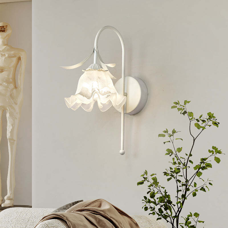 Nordic Vintage Floral Pumpkin Cream Glass Sconce
