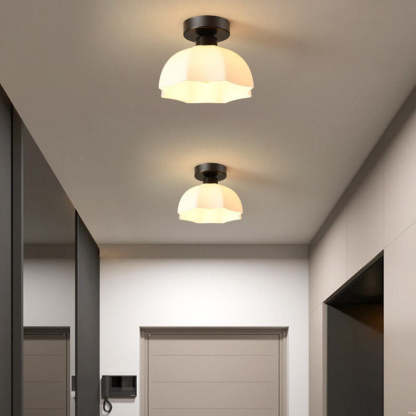 Scandinavian Iron Flower Diamond Light