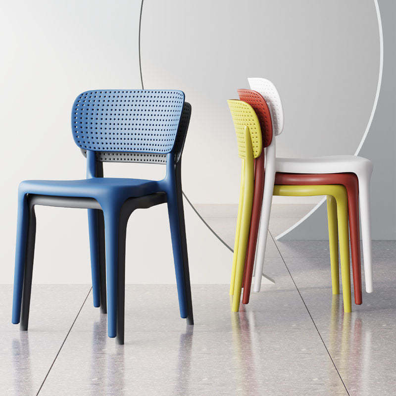 Contemporary Plastic Chair — Black