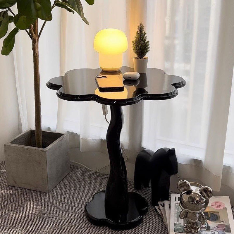 Nordic Petal Wood Iron Side Table