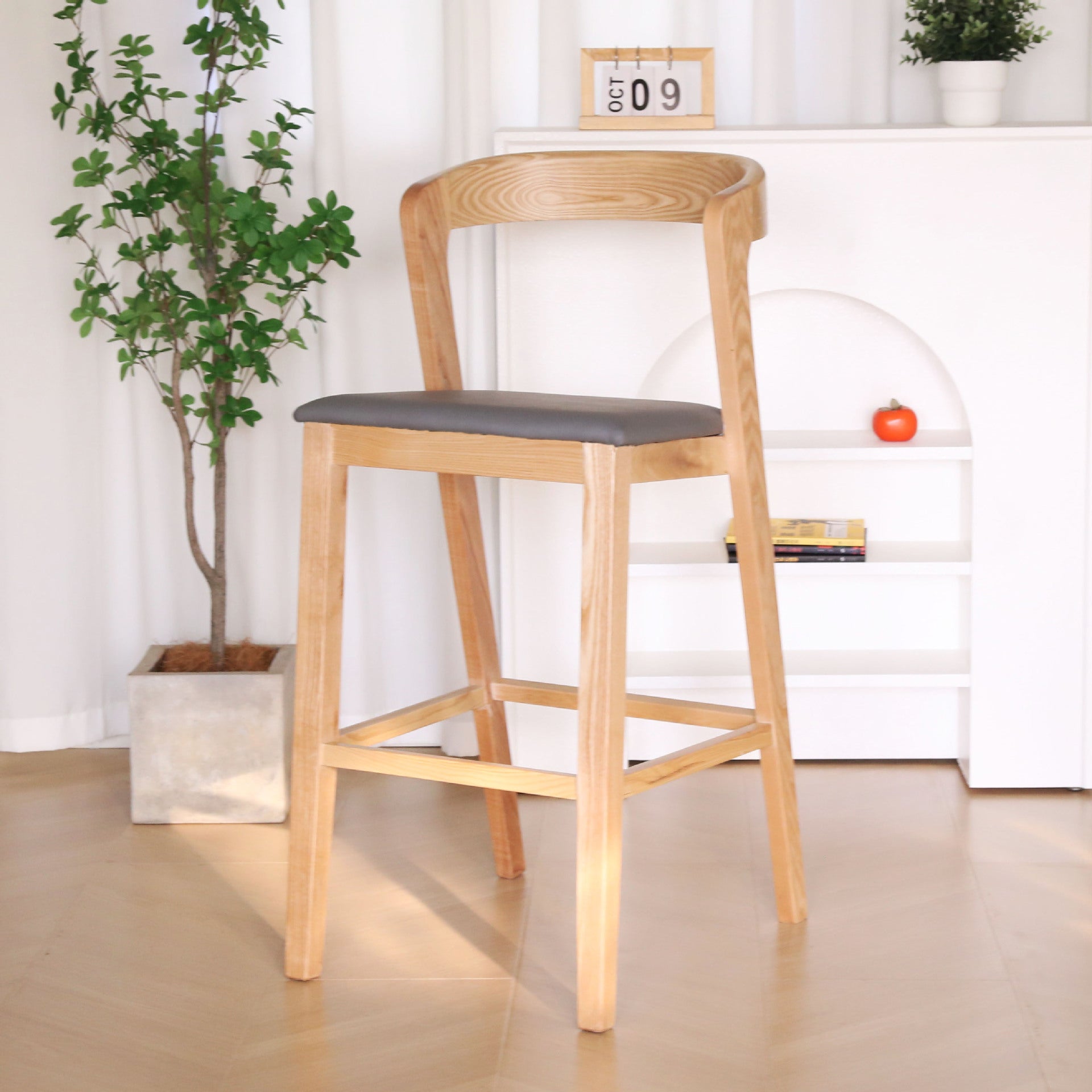 Nordic Curved Fabric Wood Bar Stool