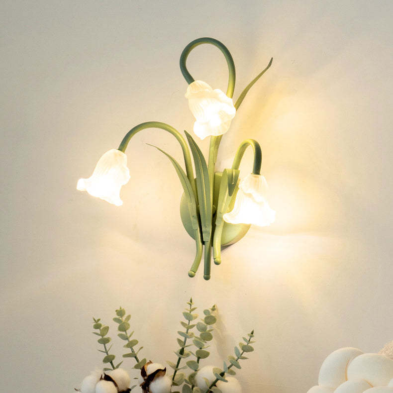 Contemporary Floral Iron Glass Sconce — A / 110V-120V For US/CA