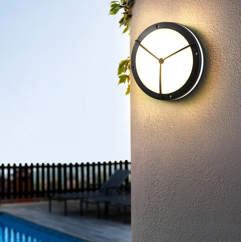 Round Outdoor Waterproof Aluminum Acrylic LED Flush Light — A / Warm Light (3000K) / 110V-120V For US/CA