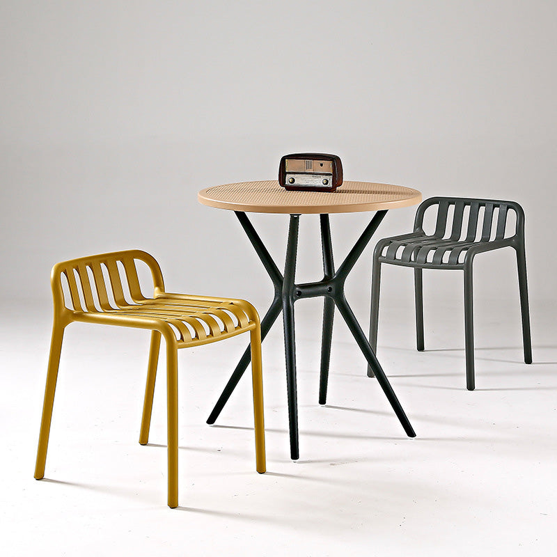 Minimalist Cross Frame Plastic Outdoor Coffee Table — Black