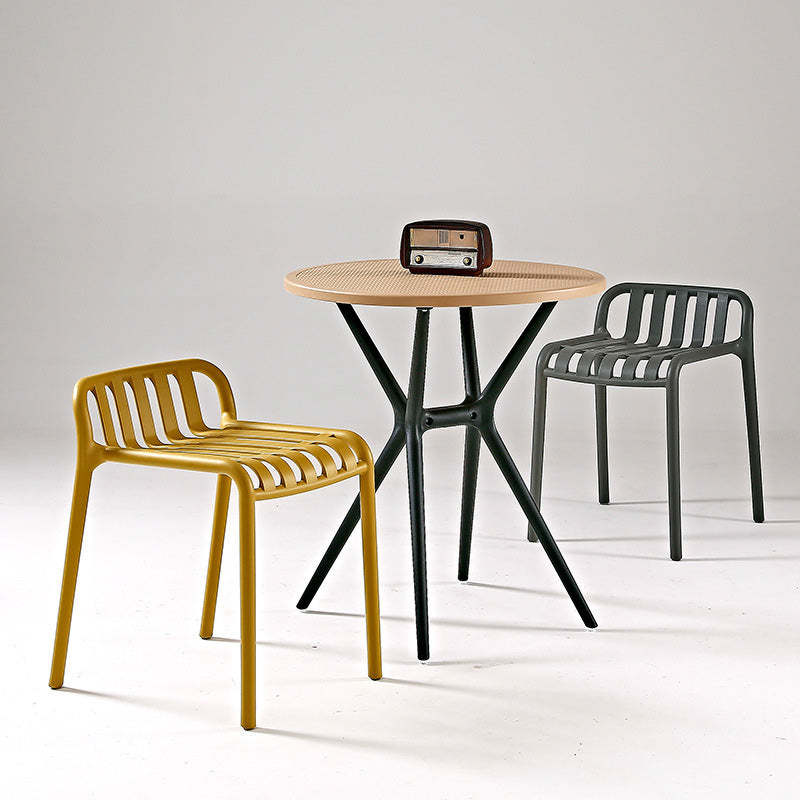 Minimalist Cross Frame Plastic Outdoor Coffee Table — Black