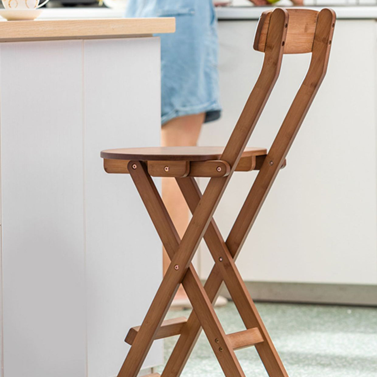 Retro Round Foldable Wood Bar Stool