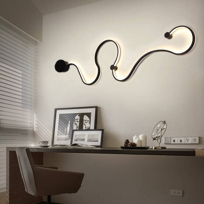 Modern Aluminum Snake Curved LED Sconce