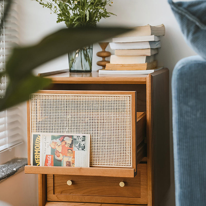 Retro Solid Wood 2-Drawer Nightstand