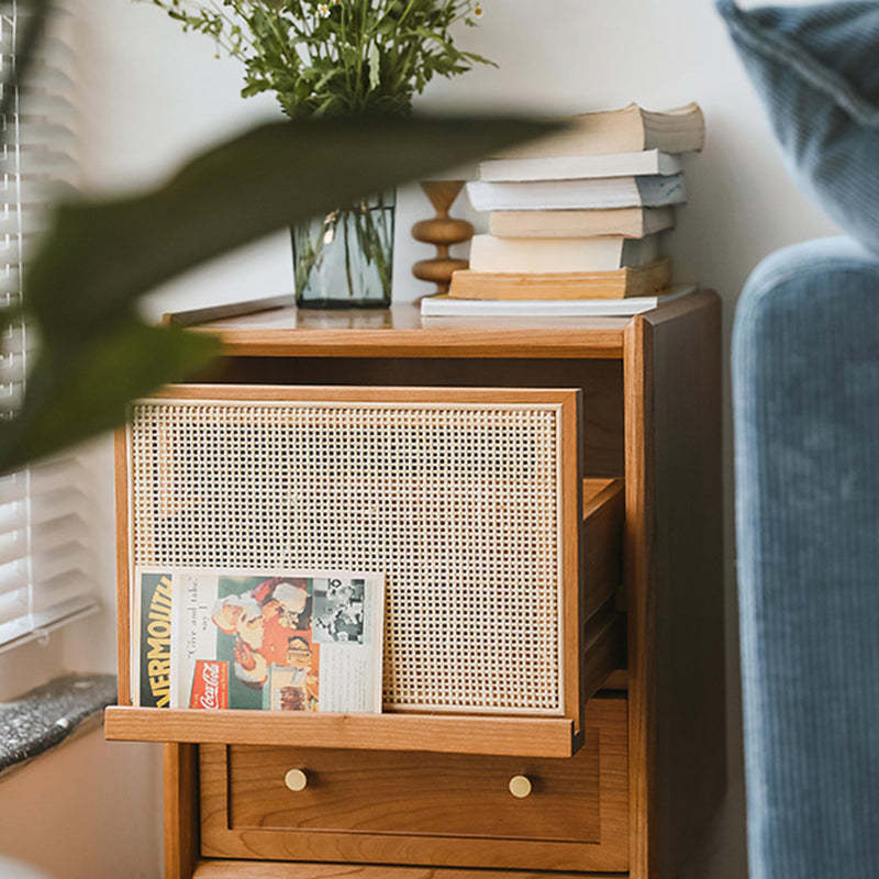 Retro Solid Wood 2-Drawer Nightstand